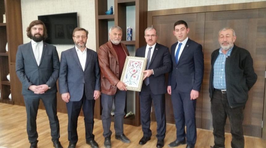 Birlik Vakfı&rsquo;ndan Vali Toraman ve Rekt&ouml;r Uysal&rsquo;a ziyaret