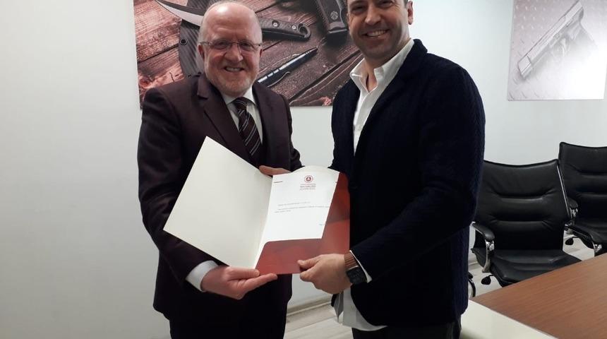 Rekt&ouml;r Aydın: &ldquo;Yurt Savunma adımızı d&uuml;nyaya duyuruyor&rdquo;