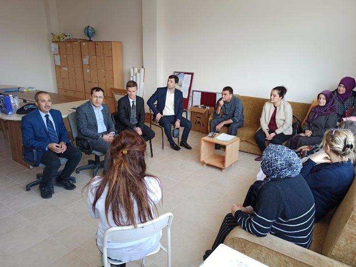 Öner ve ekibi Ahmetli’de eğitim camiasıyla buluştu G3