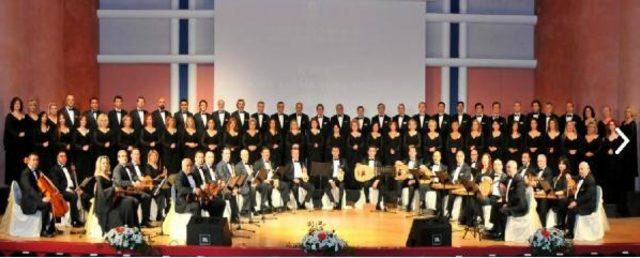 İzmir'de 5'i misafir toplam 84 ses ve saz sanatçısı ile 17 personelin yaklaşık 700 bin TL tutarındaki şubat ayı maaşlarını zimmetine geçiren Devlet Klasik Türk Müziği Korosu Muhasebe Bölümü çalışanı  Y.Y., yakalandı.