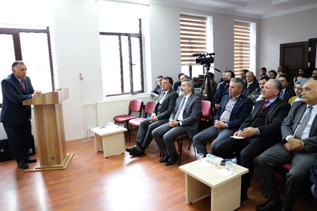 Belediye Başkanları AR&Uuml; Tarama Toplantısında buluştu