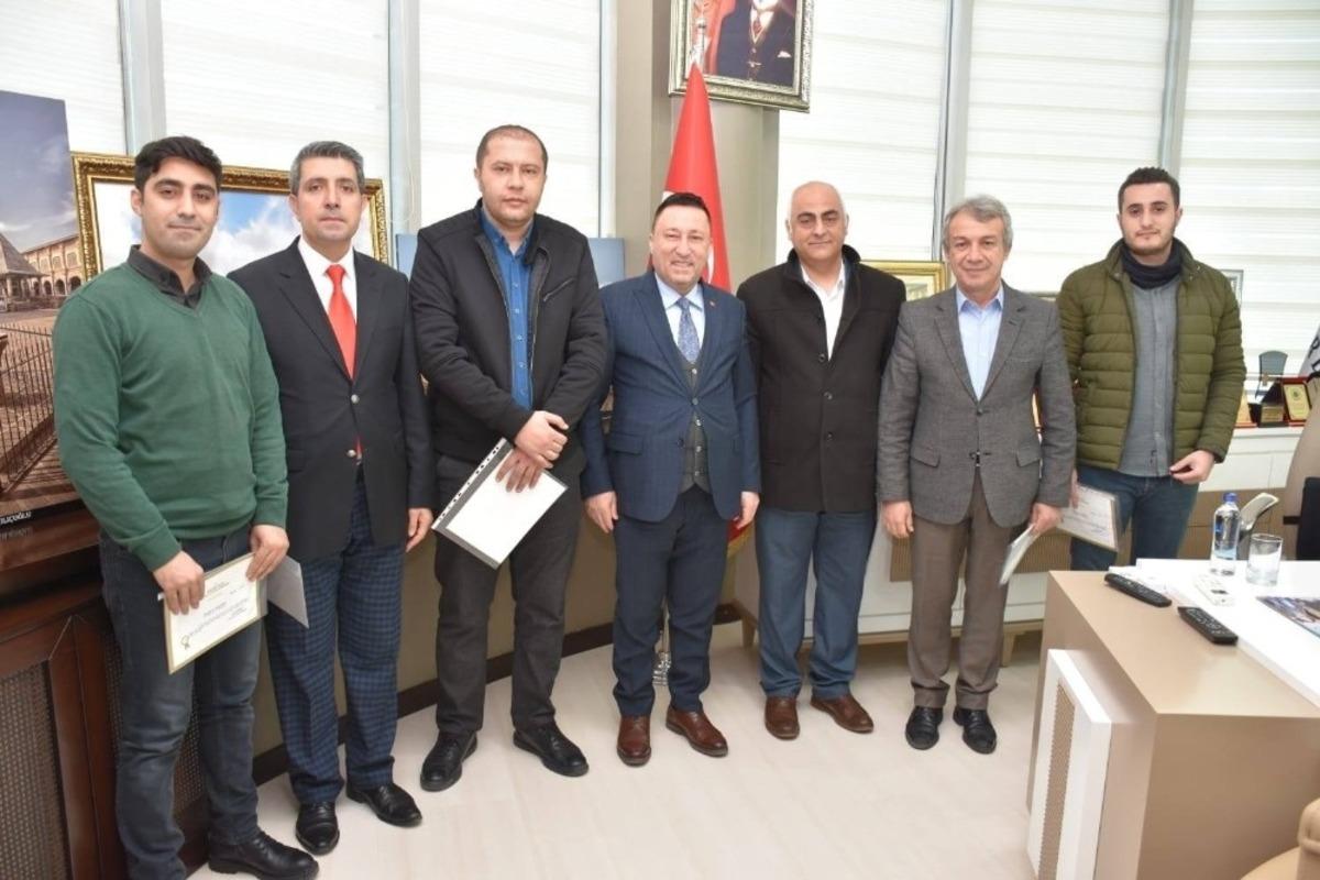 Başkan Beyoğlu&rsquo;ndan &lsquo;temel afet bilinci&rsquo; kursuna katılan personele sertifika