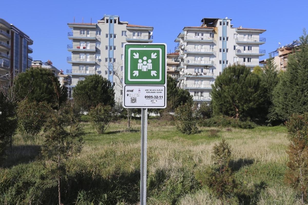 Efeler&rsquo;de deprem toplanma alanları belirlendi