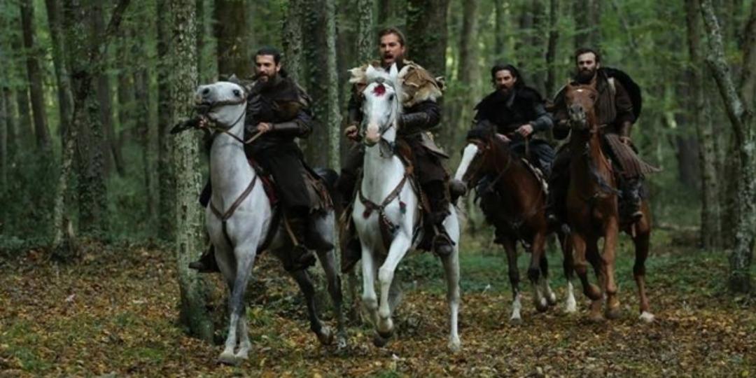 Diriliş: Ertuğrul Dizisinden &Ccedil;ok &Ouml;zel Kareler