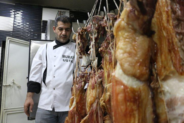 Siirt'in damak çatlatan lezzeti büryan kebabına rağbet G4