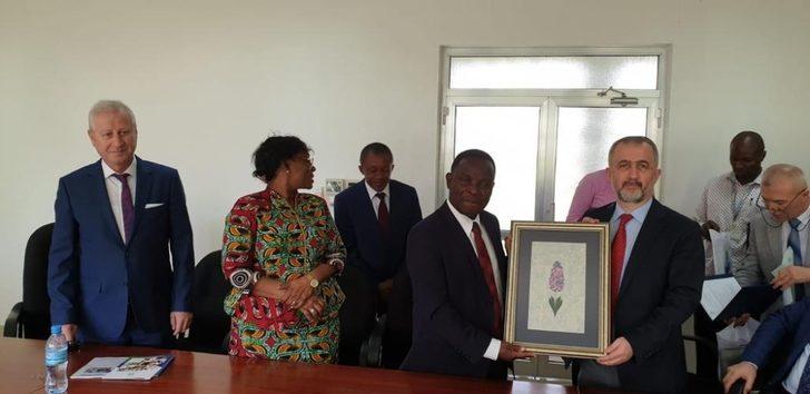 SAÜ Rektörü Savaşan Tanzanya’da çeşitli temaslarda bulundu G1