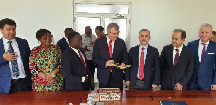 SAÜ Rektörü Savaşan Tanzanya’da çeşitli temaslarda bulundu G2