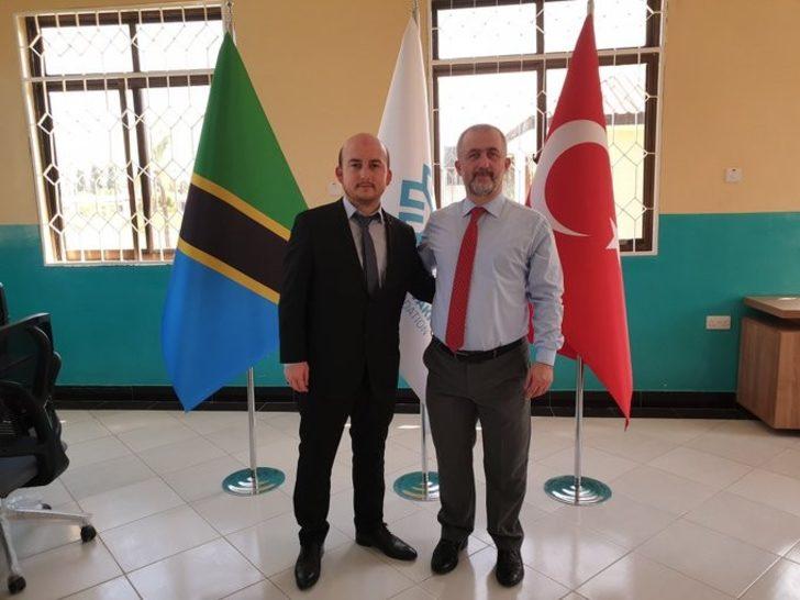 SAÜ Rektörü Savaşan Tanzanya’da çeşitli temaslarda bulundu G5