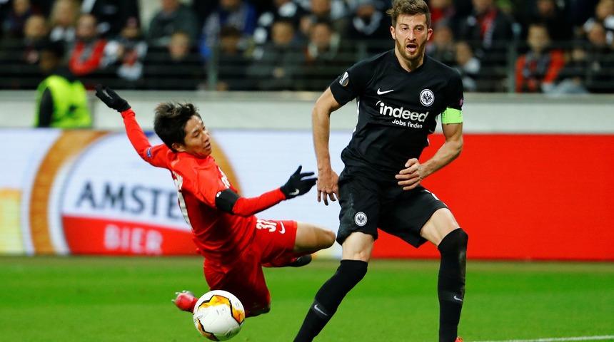 Salzburg - Eintracht Frankfurt maçı ertelendi