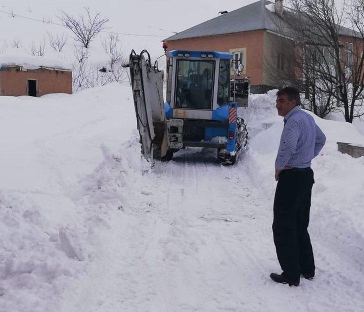 Esendere Belediyesinden karla mücadele çalışması G3