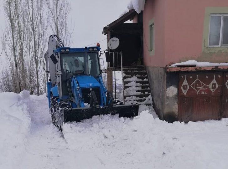 Esendere Belediyesinden karla mücadele çalışması G4