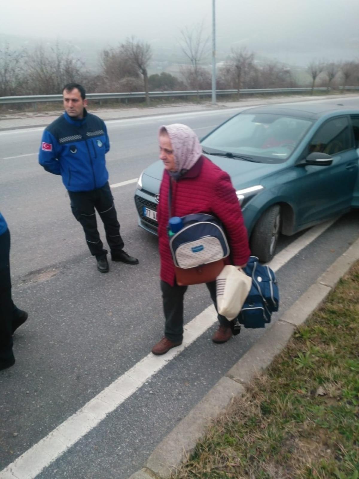 Hasta bebeğin imdadına B&uuml;y&uuml;kşehir Zabıtası yetişti
