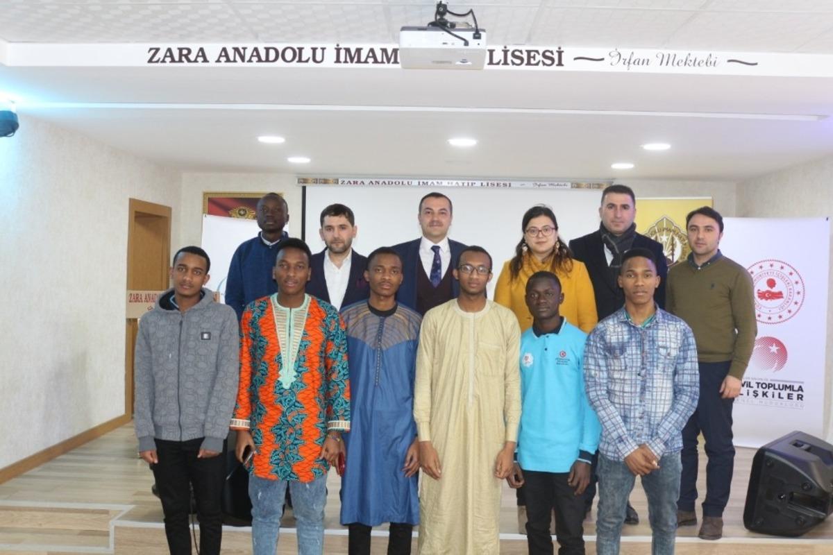 Zaralı &ouml;ğrencilere &uuml;lkelerini tanıttılar