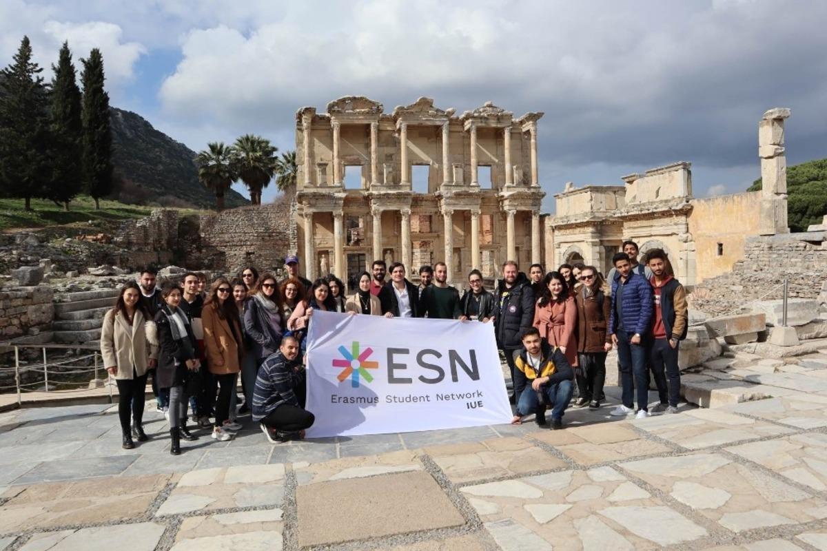 İzmir Ekonomi &Uuml;niversitesinden uluslararası &ouml;ğrenciler i&ccedil;in s&uuml;rpriz gezi