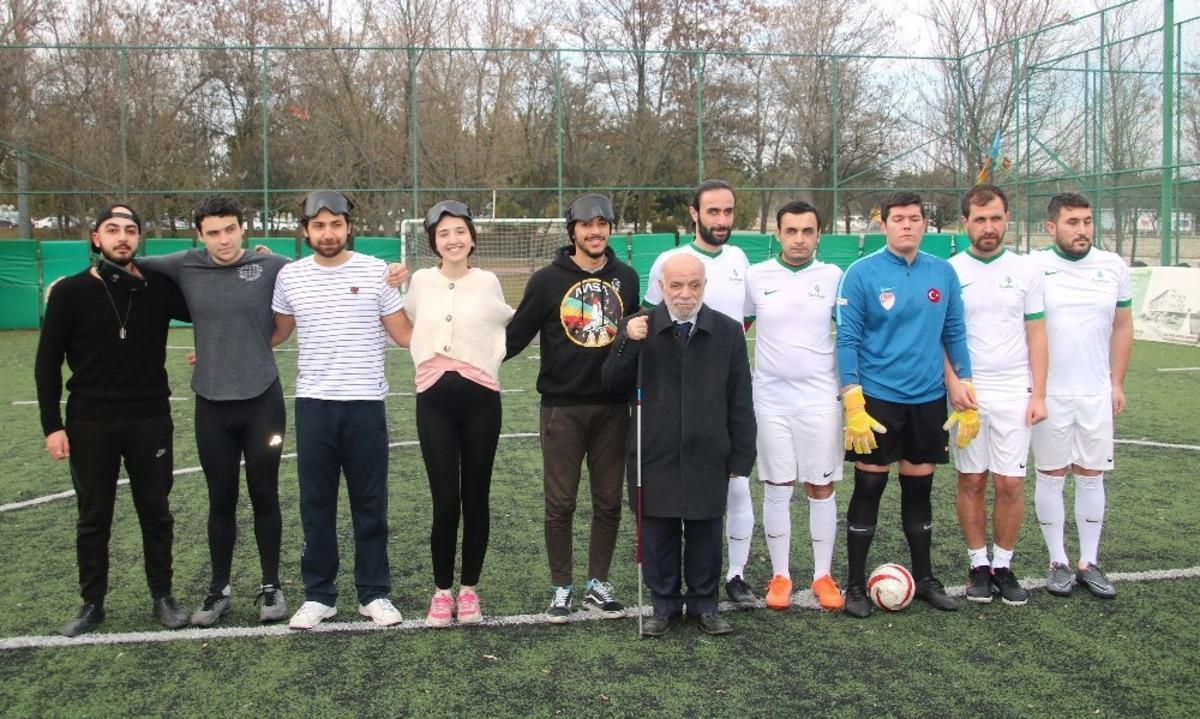 AIESEC &ouml;ğrencilerinden farkındalık ma&ccedil;ı