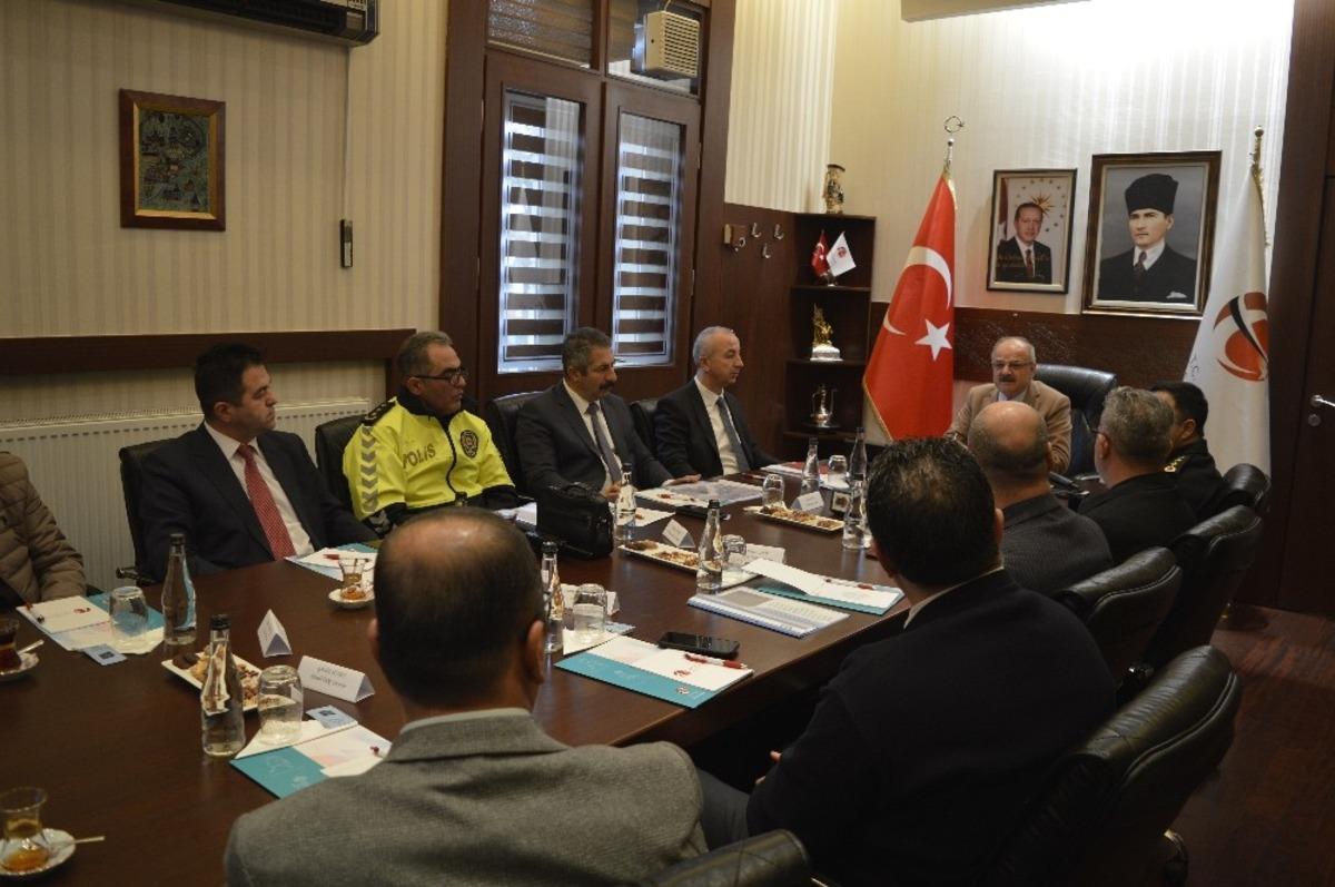 T&uuml;rkiye genelinde kazalarda can kaybı y&uuml;zde 34 azaldı