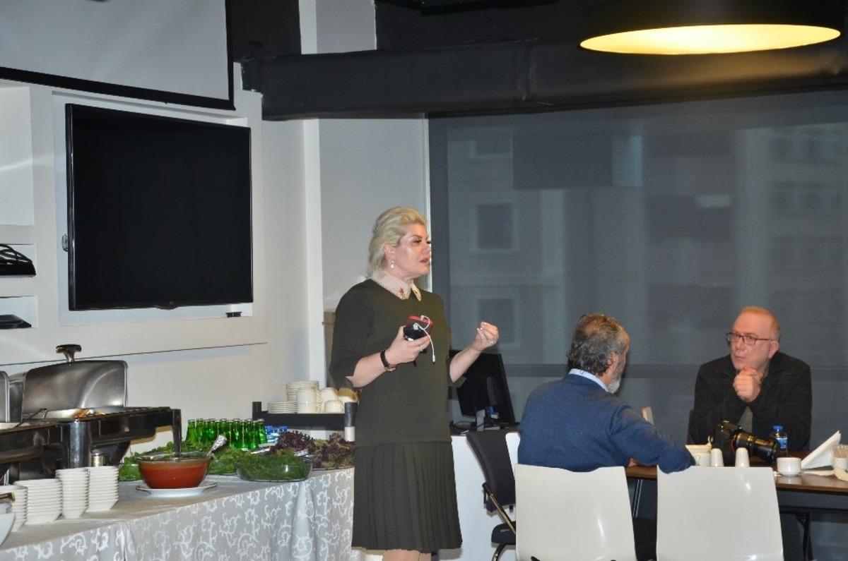 Liv Hospital Ankara Hastanesi y&ouml;netimi basın mensupları ile bir araya geldi