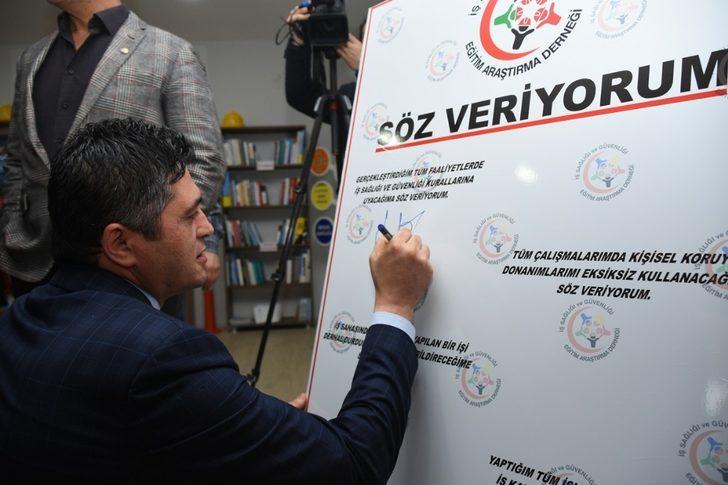 Meslek kütüphanesi Aliağa’da açıldı G2