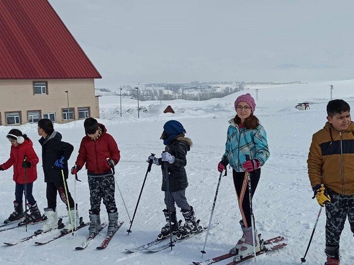 Nazımiye’de "Sınırsız Okuyoruz" projesi G2
