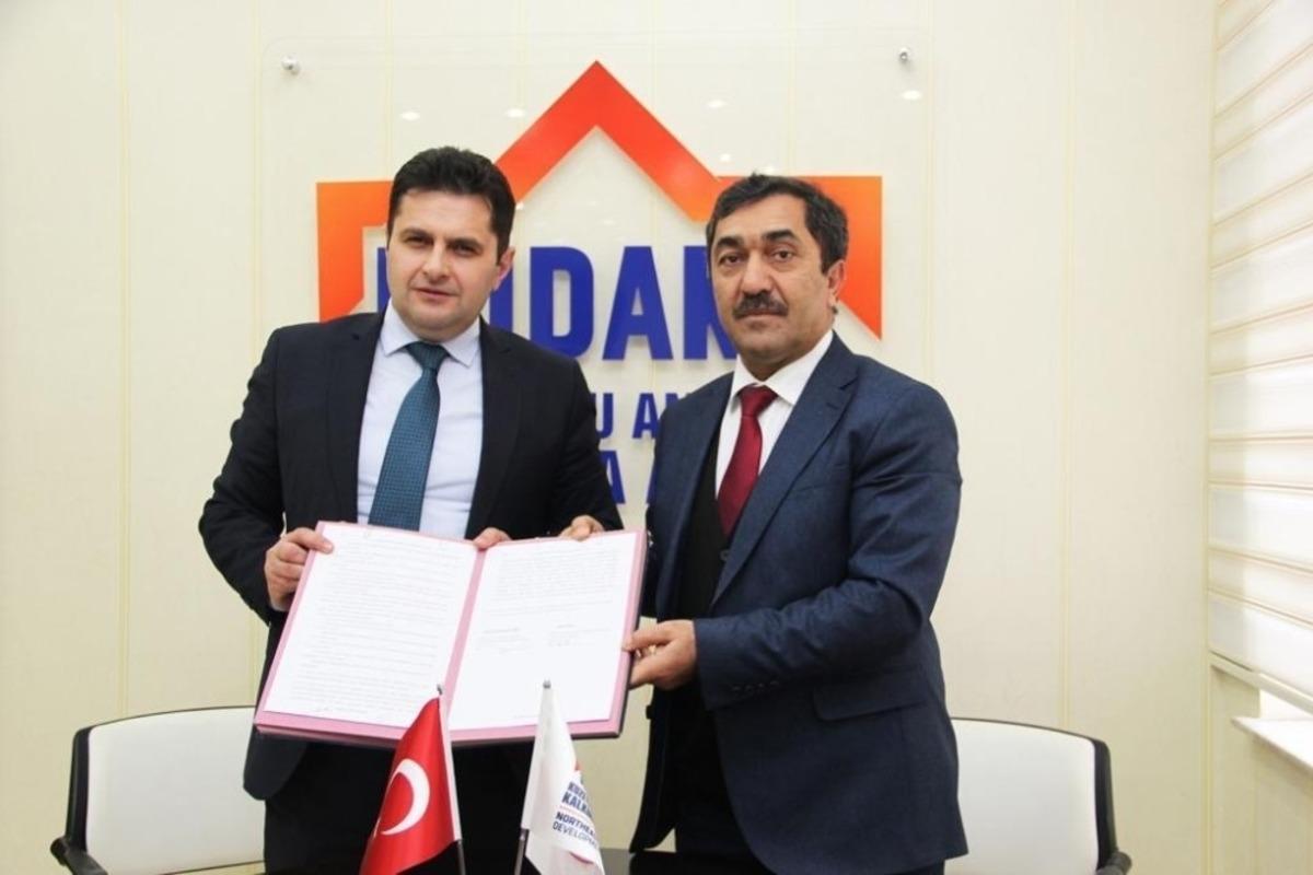 Tasarım beceri at&ouml;lyeleri ile hayal et, tasarla, &uuml;ret