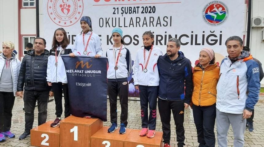 Ceyda Melek Pınar T&uuml;rkiye ikincisi oldu