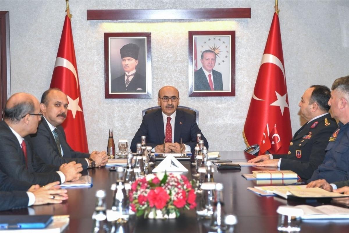 Adana&rsquo;da otob&uuml;s kazalarının &ouml;nlenmesine y&ouml;nelik toplantı