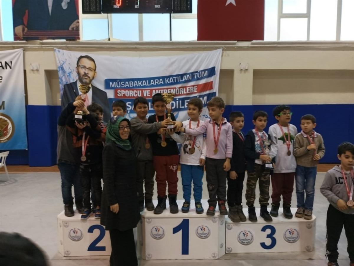 Satran&ccedil; m&uuml;sabakaları sona erdi