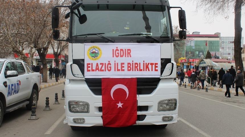 Iğdır’dan Elazığ’a yardım tırı