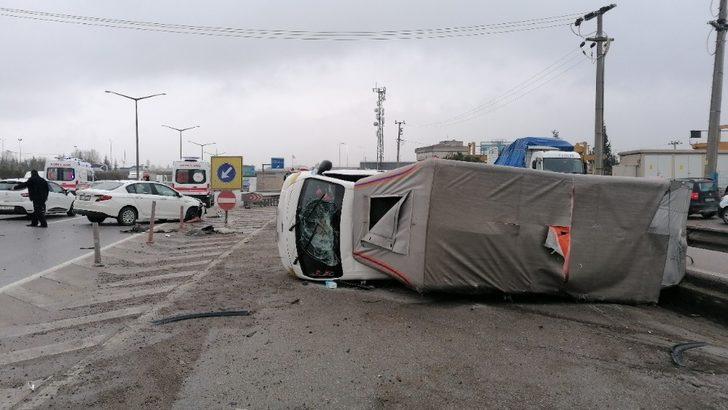 Gebze'de zincirleme trafik kazası: 4 yaralı G1