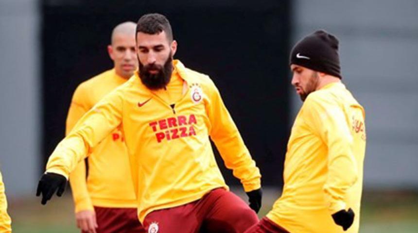 Galatasaray'da derbi hazırlıkları sürüyor