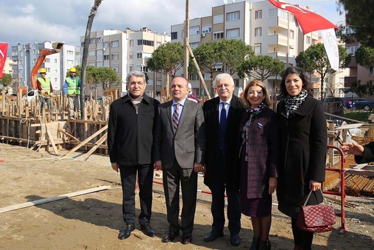 Burhaniye&rsquo;de Deveciler ile yatırımlar hız kesmiyor