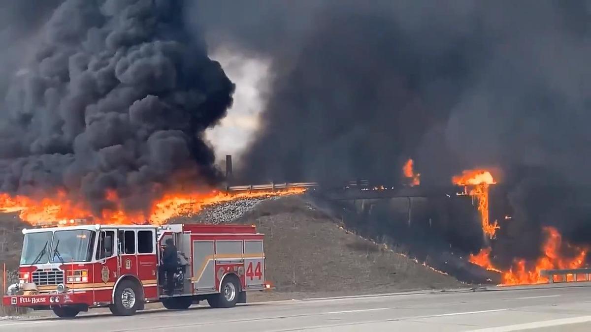 ABD&rsquo;de jet yakıtı taşıyan tankerde patlama