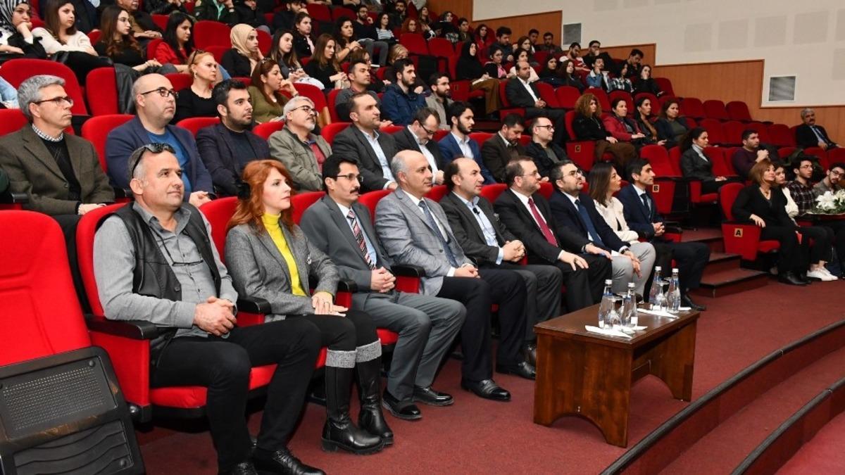 Rekt&ouml;r &Ccedil;amsarı: &ldquo;Toplumsal değerlerimizin erozyonuna artık dur demeliyiz&rdquo;