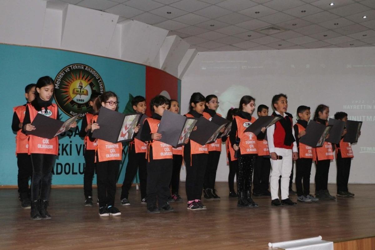 Kuşadası Toprak Dede&rsquo;yi unutmadı