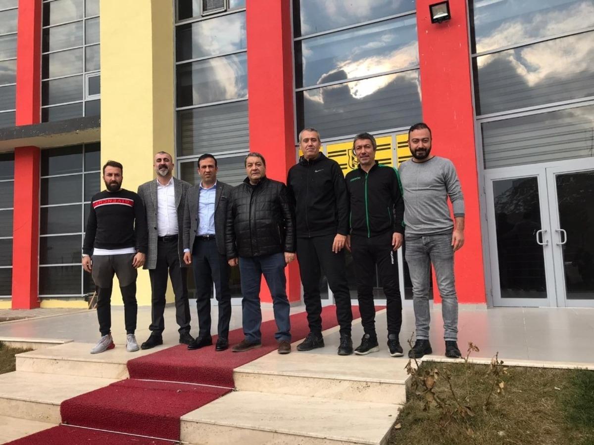 Milletvekili Fendoğlu&rsquo;ndan Yeni Malatyaspor&rsquo;a moral ziyareti