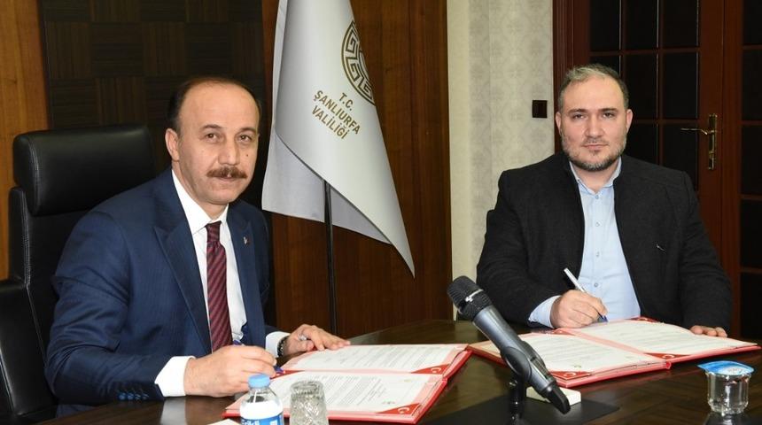 Telabyad ve Resulayn i&ccedil;in insani yardım protokol&uuml; imzalandı