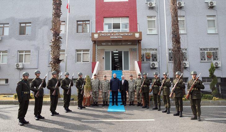 Milli Savunma Bakanı Hulusi Akar, İdlib'deki askere bu mesajı verdi G4