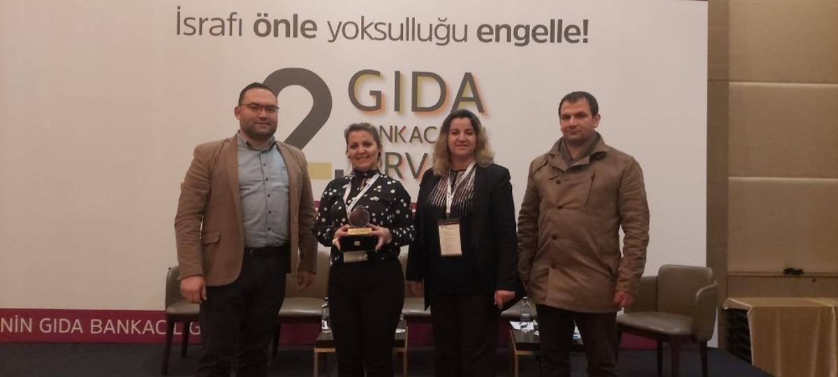 TİDER&rsquo;den Mustafakemalpaşa Belediyesi&rsquo;ne &ouml;d&uuml;l
