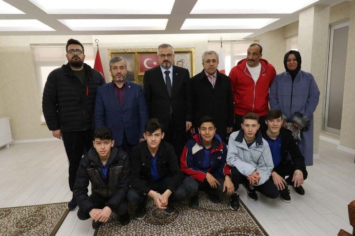 Samsun’da öğrenciler dart müsabakalarından başarıyla döndü G2
