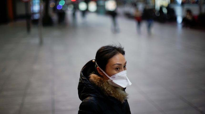 Koronavir&uuml;s kabusu hızla yayılıyor! Peş peşe k&ouml;t&uuml; haberler