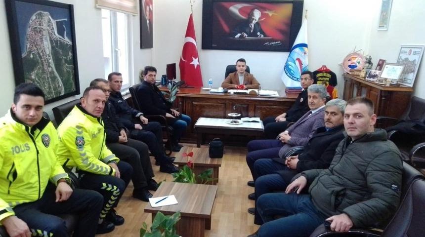 T&uuml;rkeli&rsquo;de otob&uuml;s kazalarının &ouml;nlenmesine y&ouml;nelik toplantı d&uuml;zenlendi