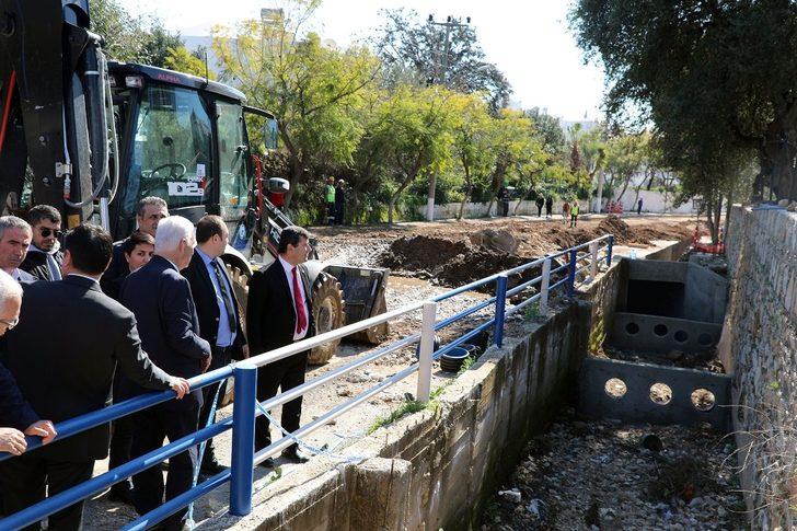 Bodrum Bitez’te taşkınların önüne geçildi G3
