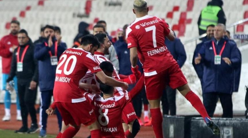 Mert Hakan Yandaş'dan gol sevincini açıklaması!