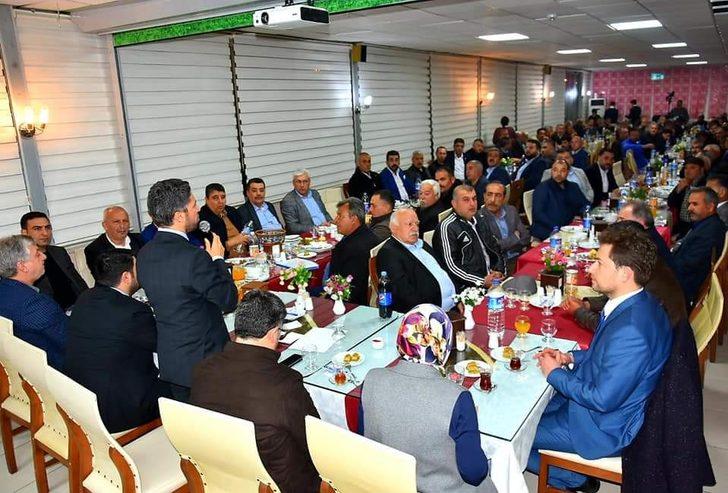 AK Parti Teşkilatı Ceyhanlı muhtarlarla buluştu G2