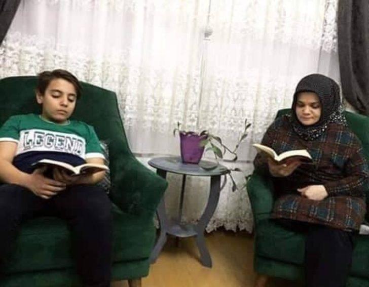 Öğrenciler velileriyle hergün yarım saat evde kitap okuyor G1