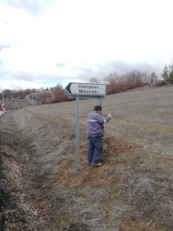 Şaphane ilçesine mahalle ve köyleri gösteren yön levhaları G5