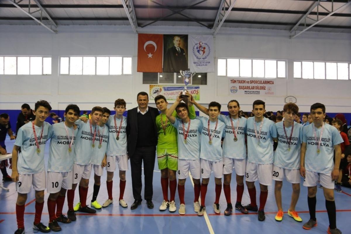 Kaş&rsquo;ta futsal heyecanı sona erdi