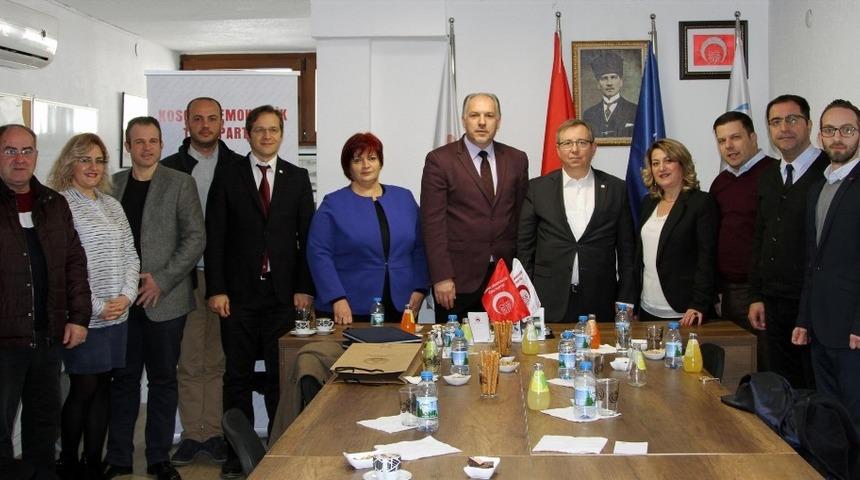 Trakya &Uuml;niversitesi heyeti, Prizren ve T&uuml;rk k&ouml;y&uuml; Mamuşa&rsquo;da