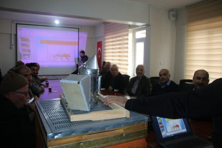 Uludere’de arıcılık kursuna yoğun ilgi G4