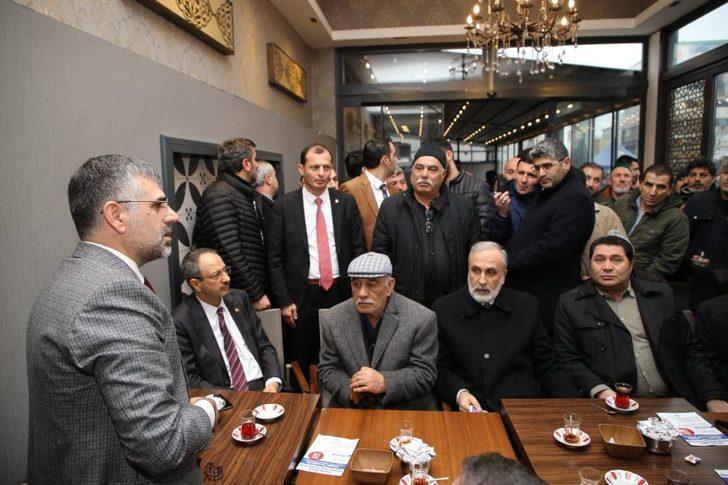 Başkan Keskin, Merkez Camii’de namaz sonrası vatandaşlarla görüşerek soruları cevapladı G3